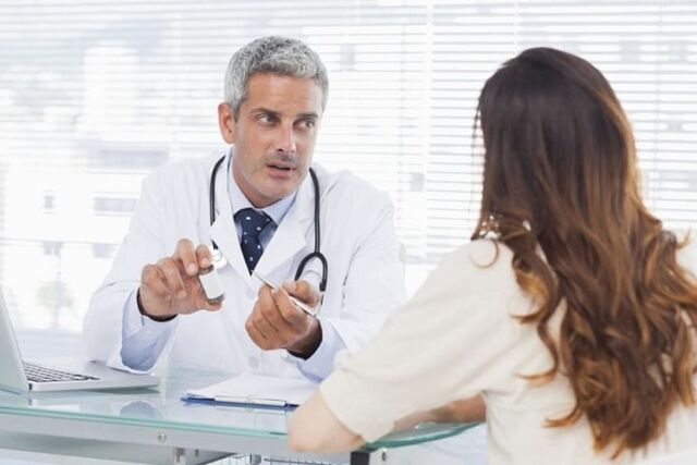 the doctor recommends a treatment for papillomavirus